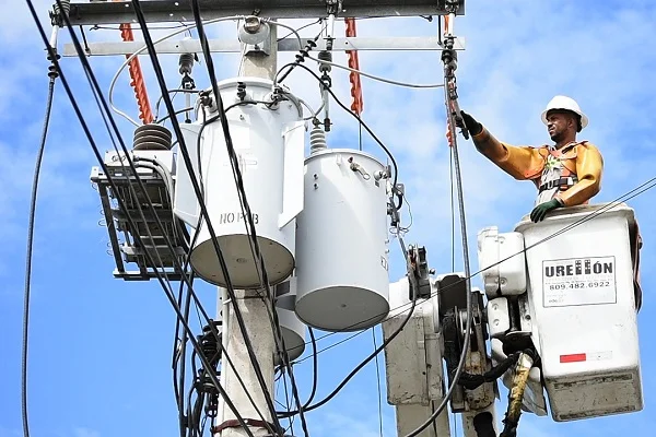 Mês do profissional: o eletricista